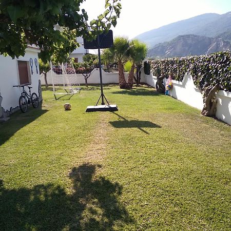Villa Miriade B&B Paestum Ngoại thất bức ảnh